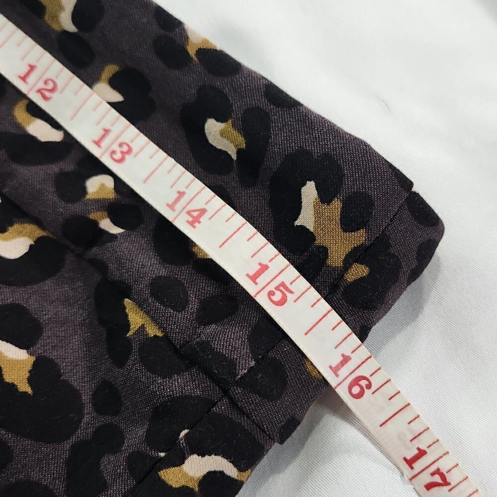 Krazy Larry Pull On Leopard Print Pants Lot A - Picture 2 of 5